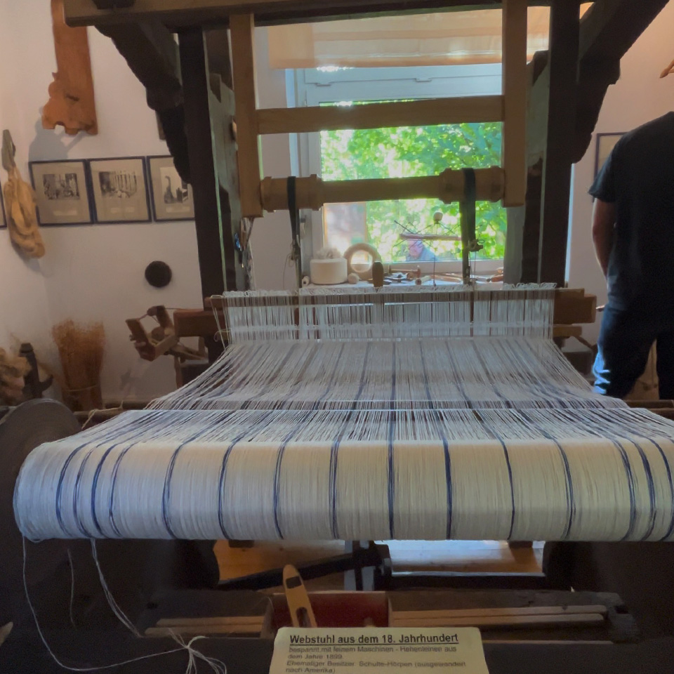 Traditionelles Leinengewebe